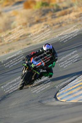 media/Oct-06-2024-Race Pace (Sun) [[d7d39ec7ad]]/1-Turn 10 (730am)/